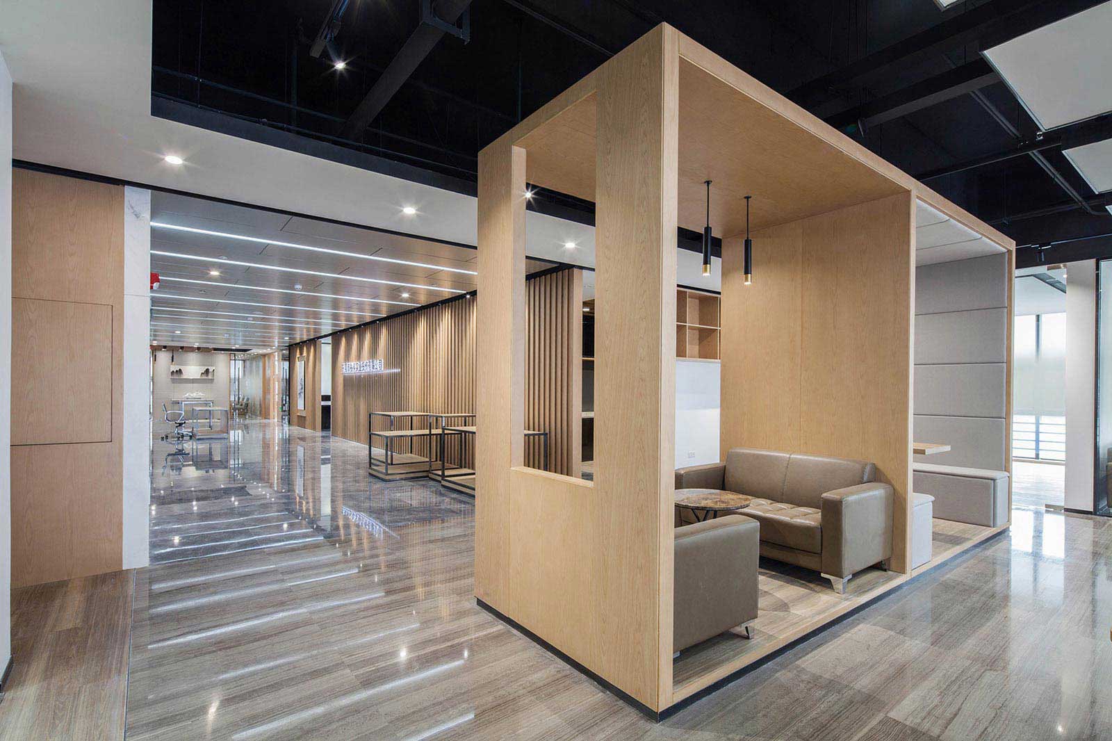 時尚簡約風格閔行莘莊辦公室裝修設計