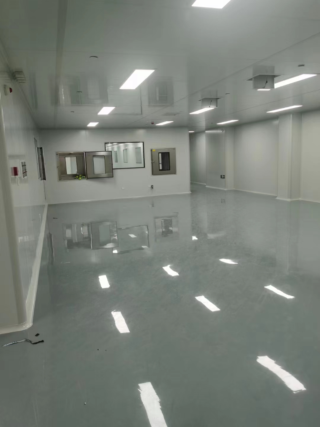 醫(yī)療器械潔凈車間裝修圖片